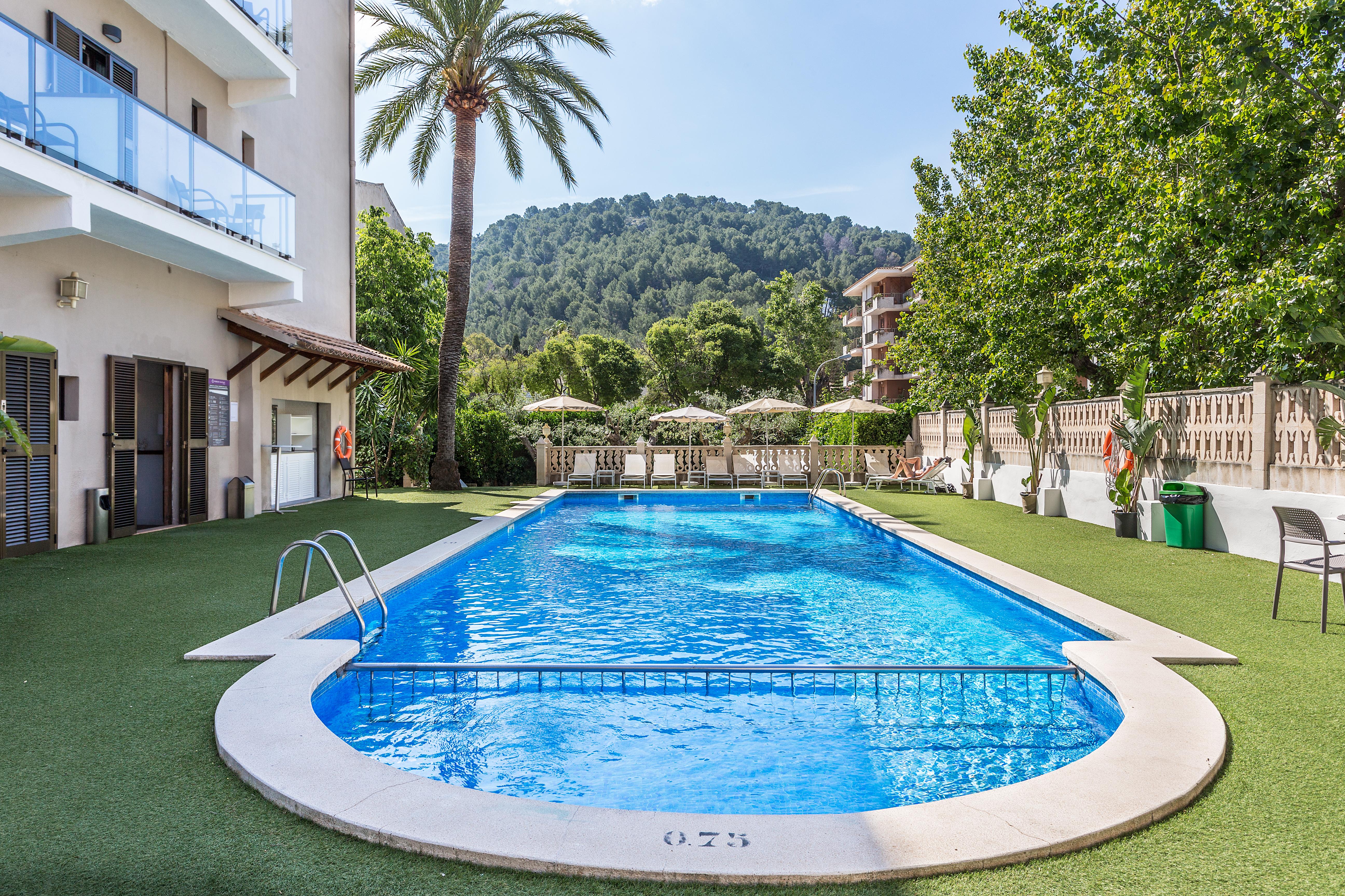 Fergus Style Soller Beach Hotel Port De Soller Bagian luar foto